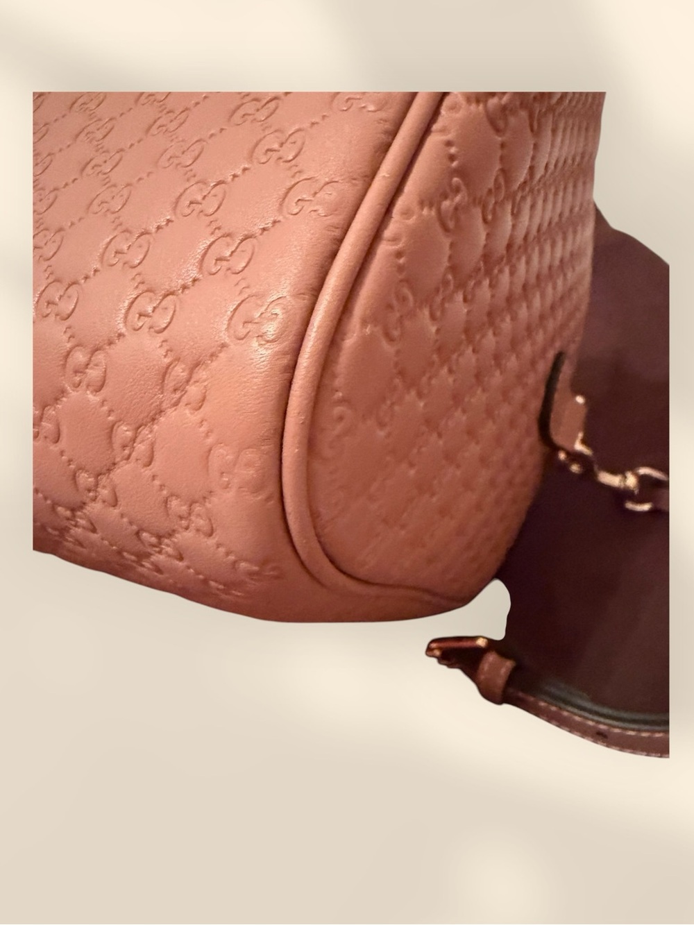 Gucci Blush Pink Embossed Leather Travel Bag with Gold Hardware - Picture 5 of 12